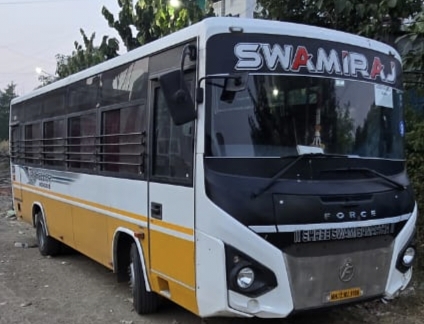 32 Seater Non-AC Bus